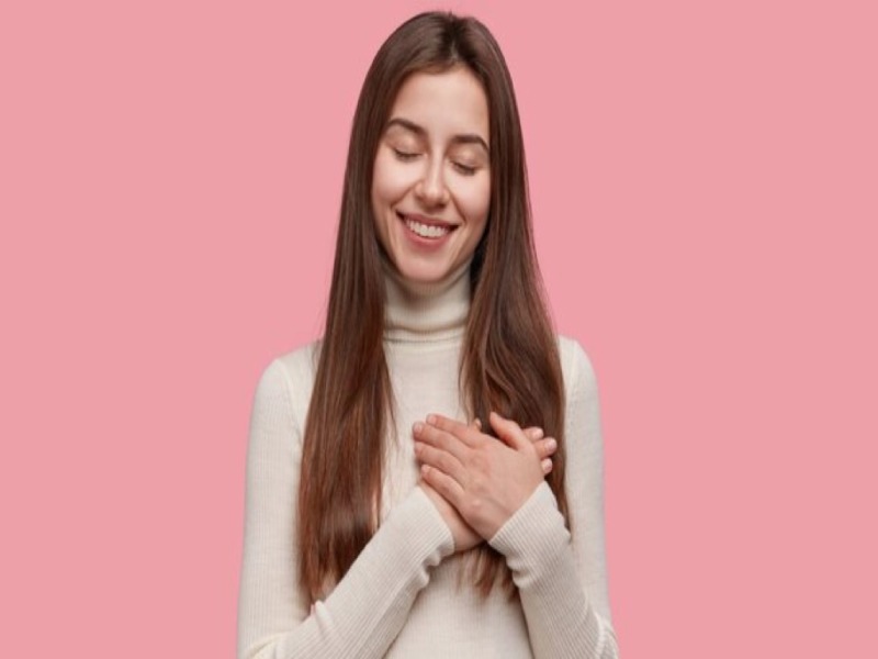 جوش قرمز روی سینه
